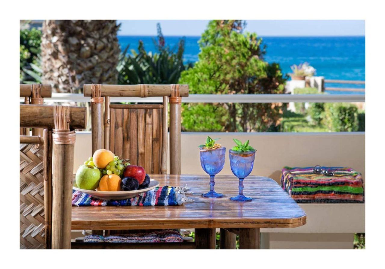 Beachfront Green Apt-Ligaria Beach Buitenkant foto