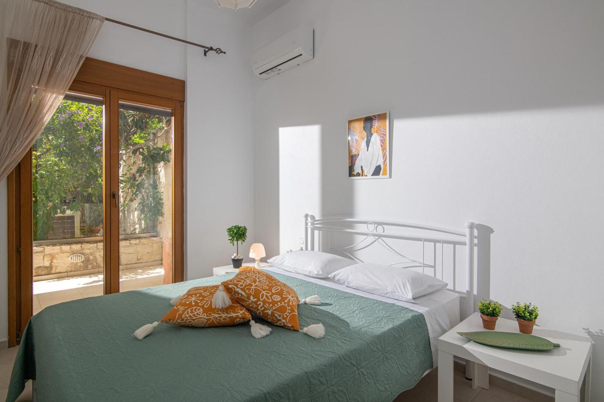 Beachfront Green Apt-Ligaria Beach Buitenkant foto